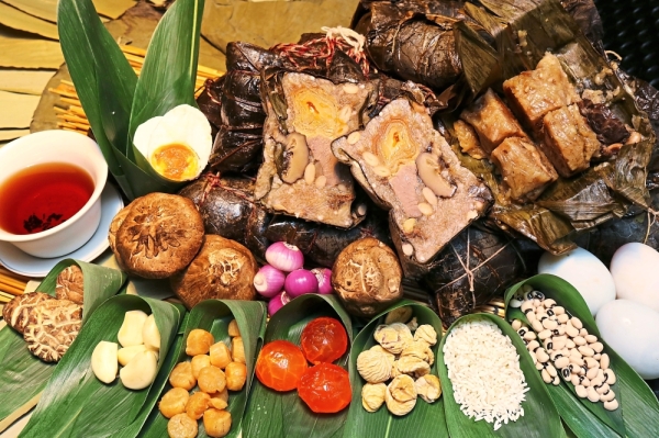 Celebrate this year’s Dragon Boat Festival with delectable glutinous rice dumplings available at Five Sen5es, The Westin Kuala Lumpur.