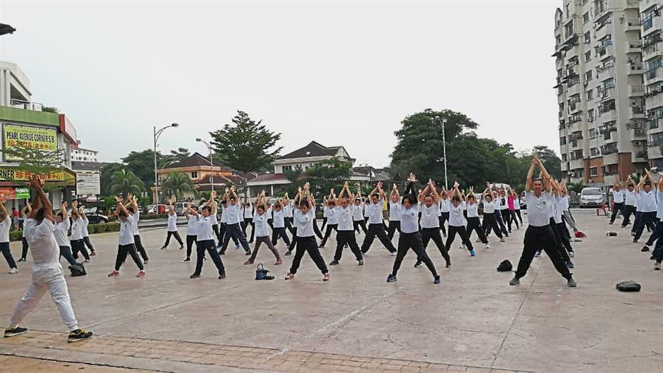 A qigong event in Hulu Langat organised by Zone 8 JPP in Kajang.