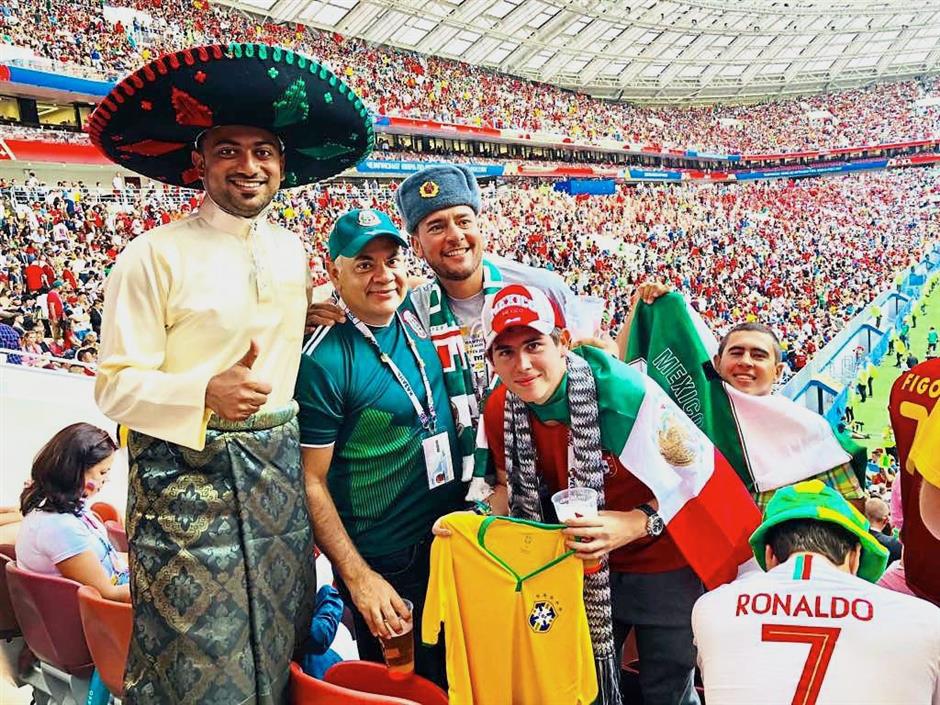 Malaysian sports baju Melayu at World Cup in Russia  The Star