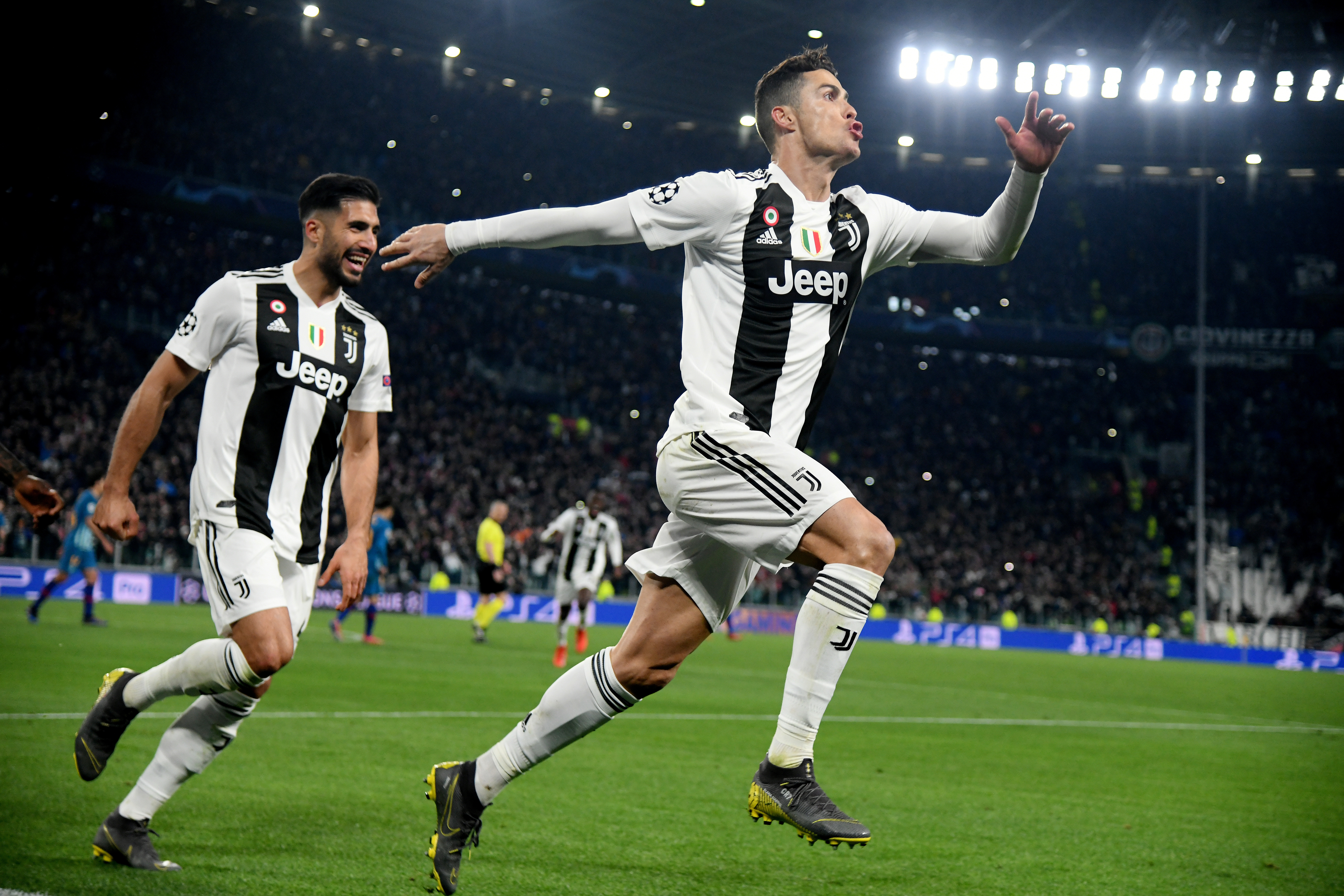 Football Superb Ronaldo Hat Trick Leads Juve Into Quarter