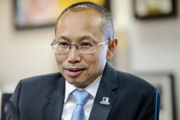 Abdul Wahid Omar resigns as PNB group chairman | The Star Online