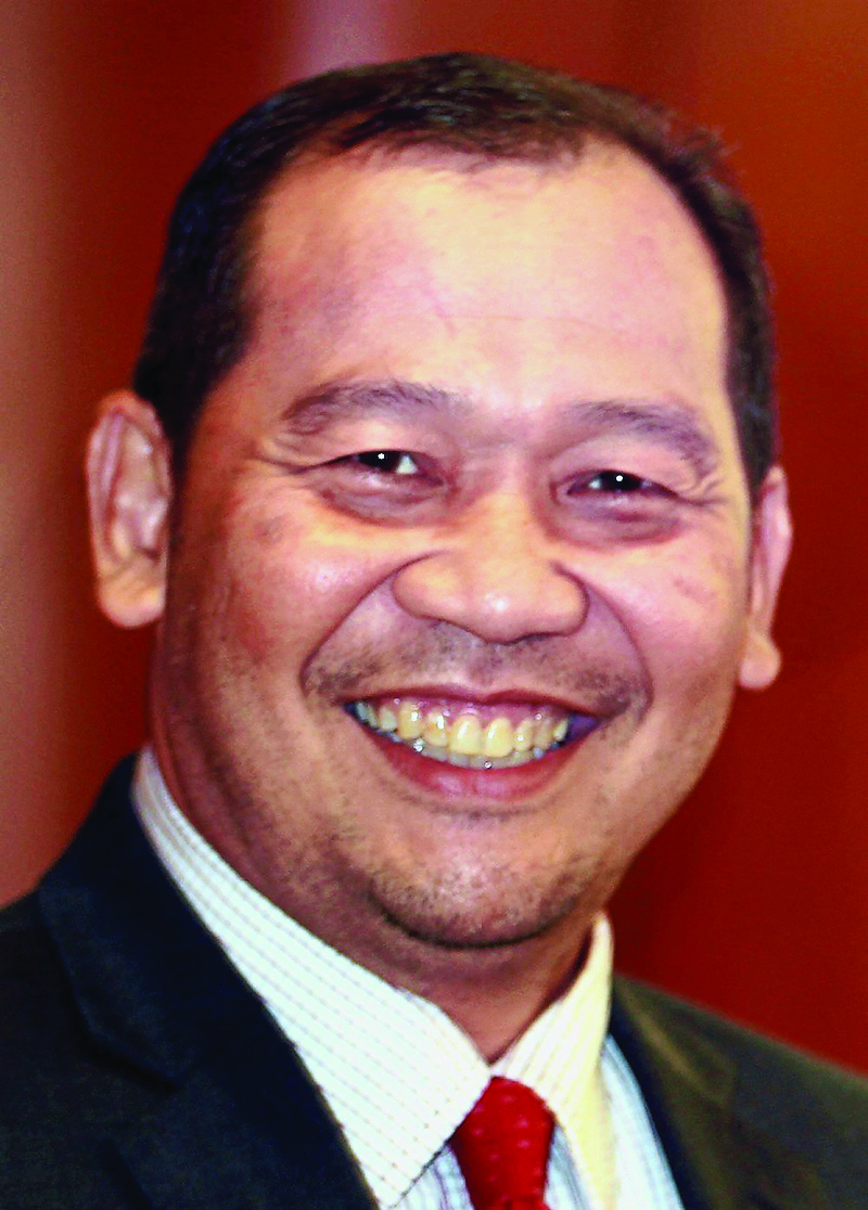 mohd-khairuddin-leads-selangor-pas-members-to-pkr-the-star