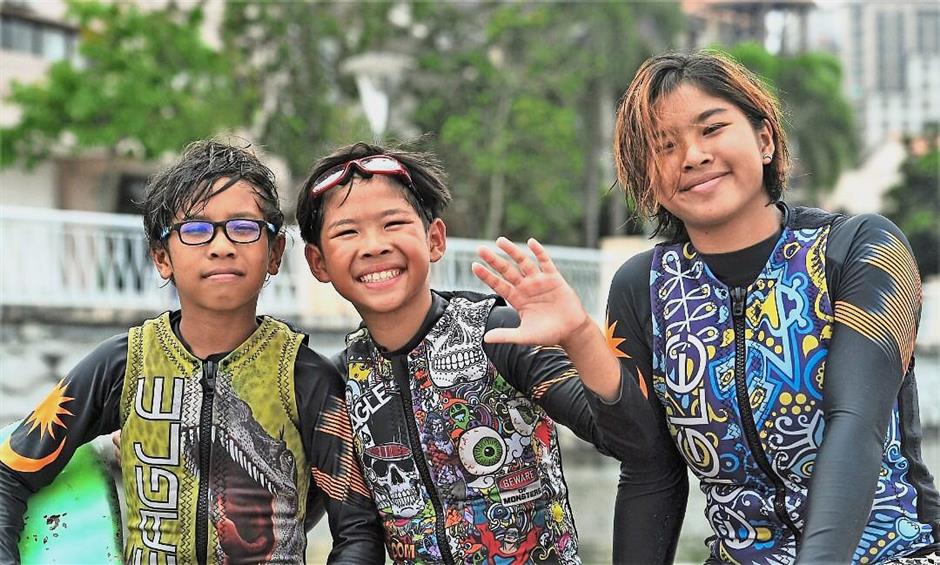 Other Sport Siblings Aaliyah And Aiden Leave Lasting Splash In Melbourne The Star