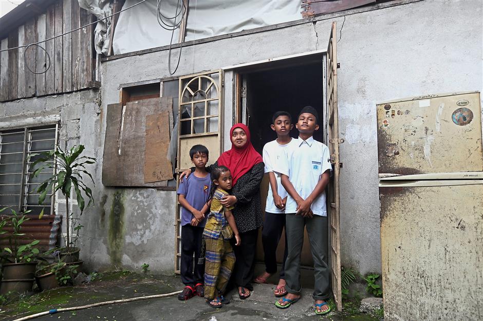 Poor Family Finally Gets Ppr Unit The Star