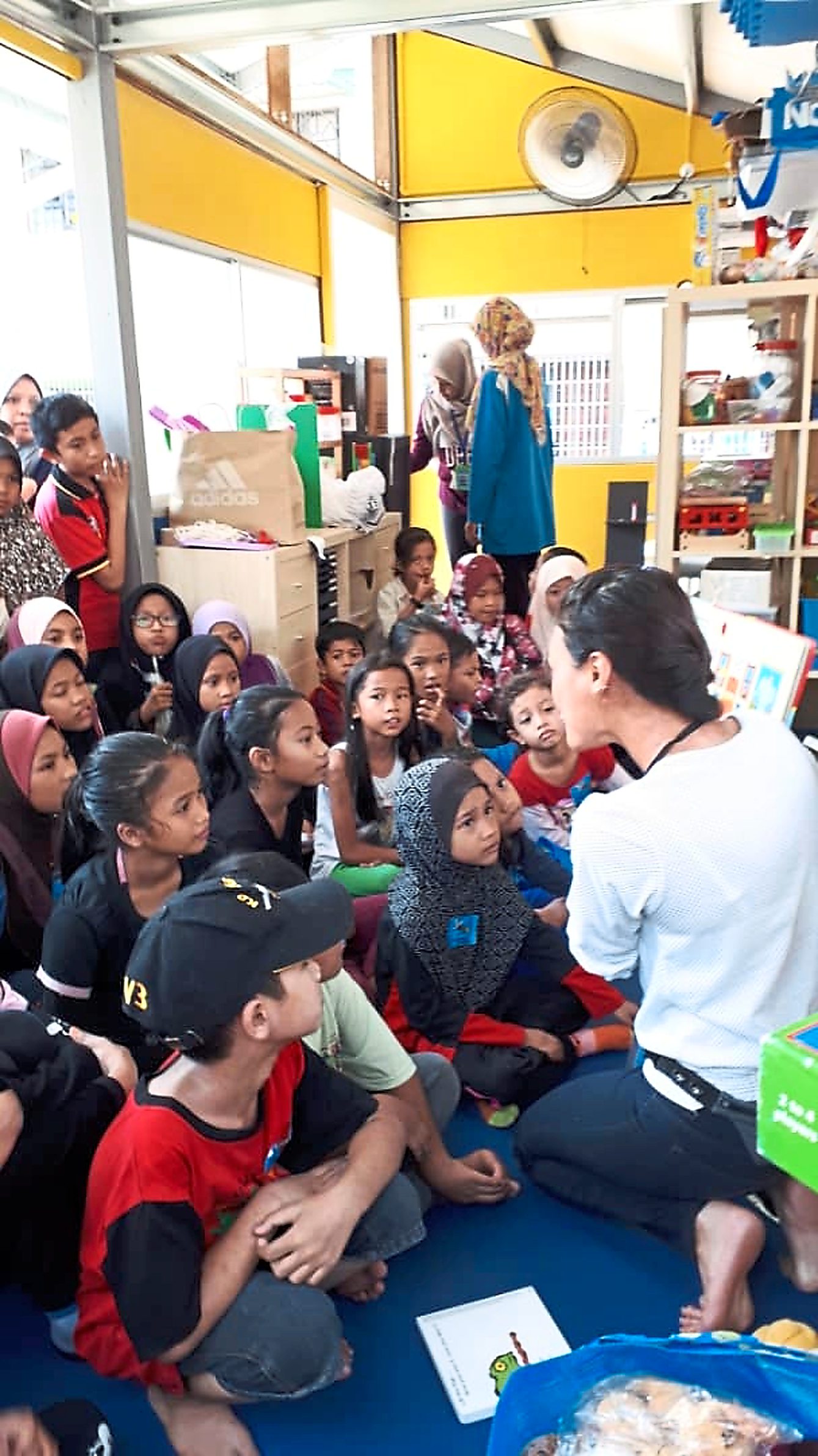 A story-telling session a the toy library in Apartment Idaman, Damansara Damai.