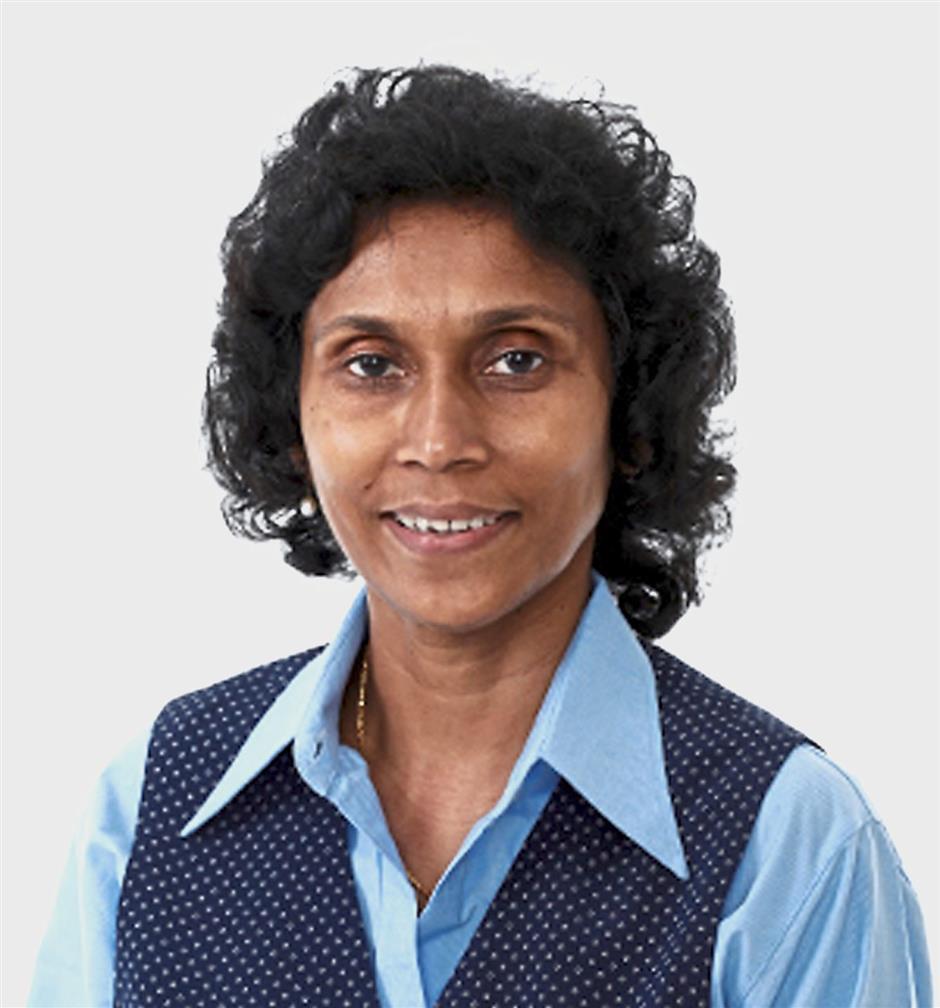 Assoc Prof Dr Jayanthi Kandiah - College of Health Deans Office
