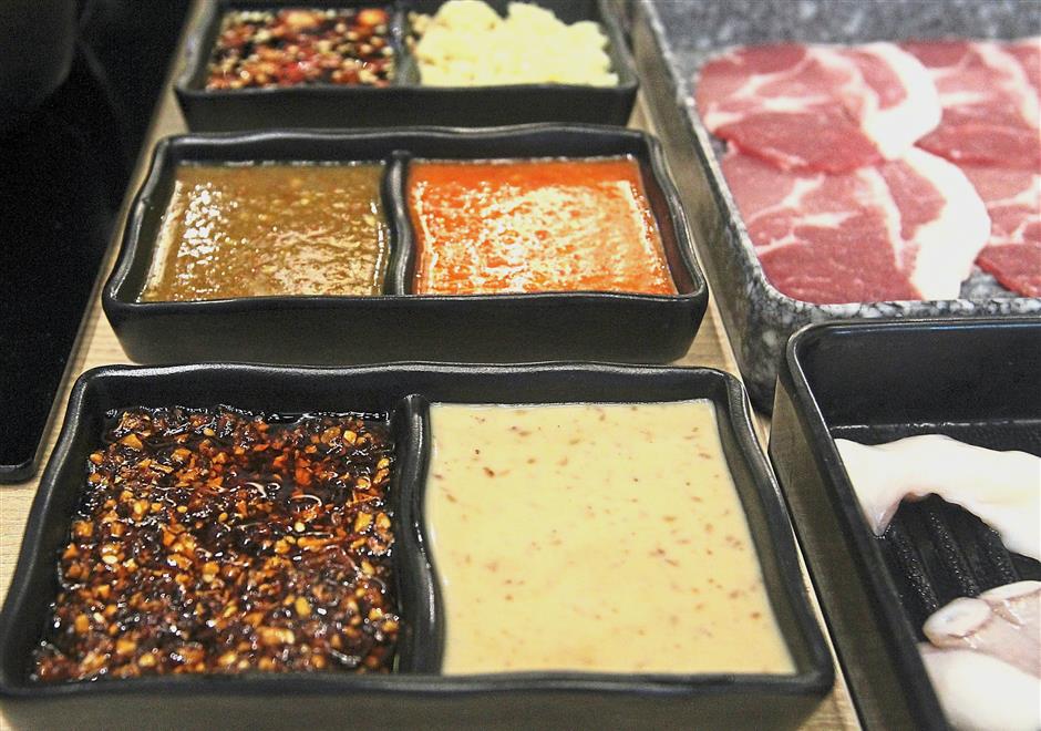 Different kinds of sauces to enjoy with your selection of meat, seafood and vegetable.