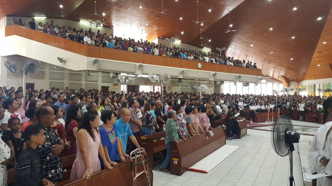 Thousands Throngs Churches To Celebrate Easter In Sabah State Leaders Convey Greetings The Star