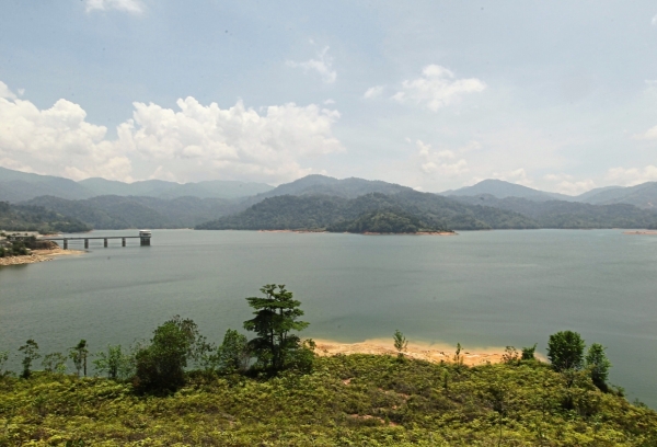 Looming crisis: The majestic Sungai Selangor Dam in Kuala Kubu Baru has not fully solved our water shortage problem.