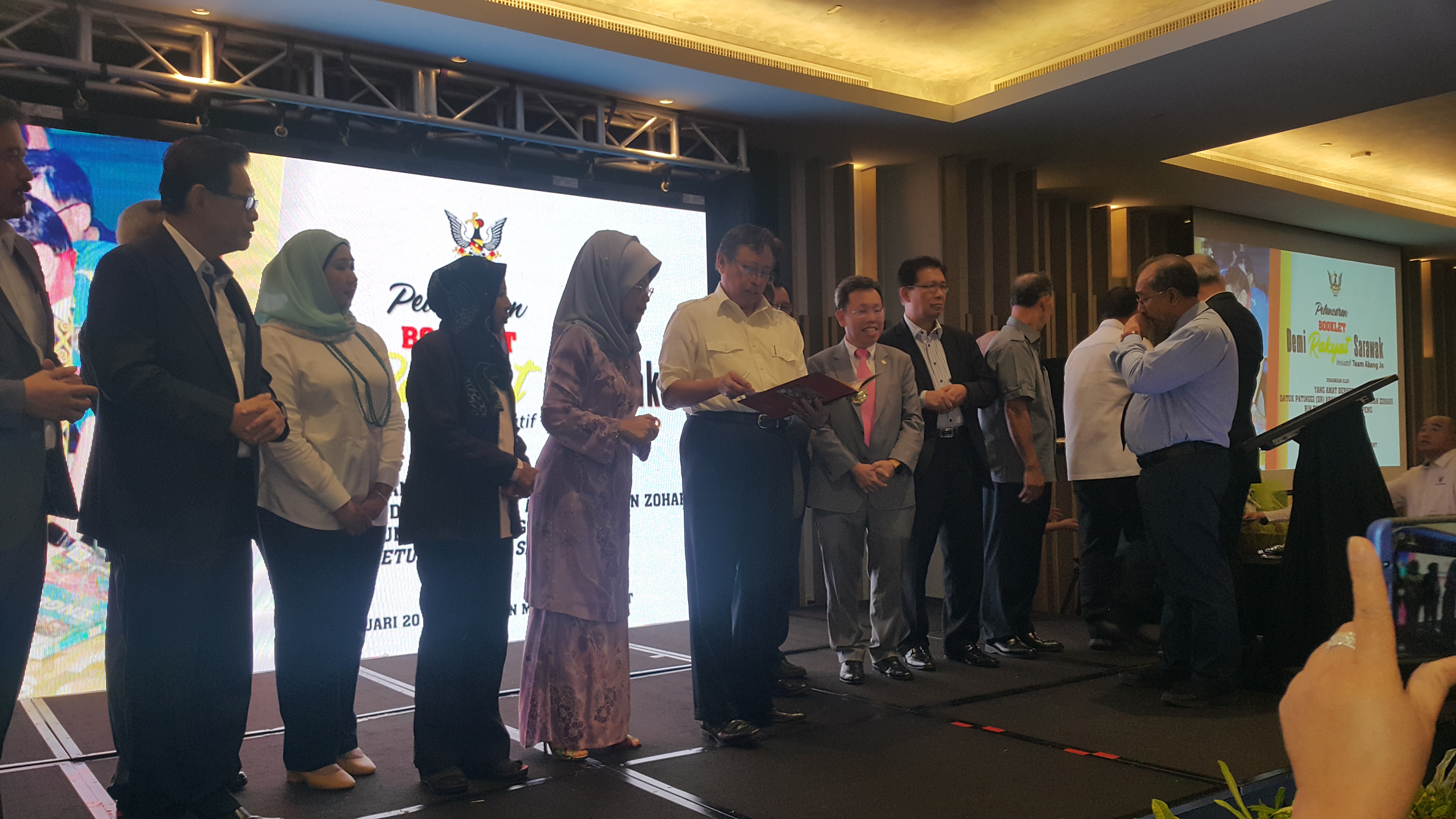 Sarawak Cm Launches Initiative Team Abang Jo To Boost State Development The Star