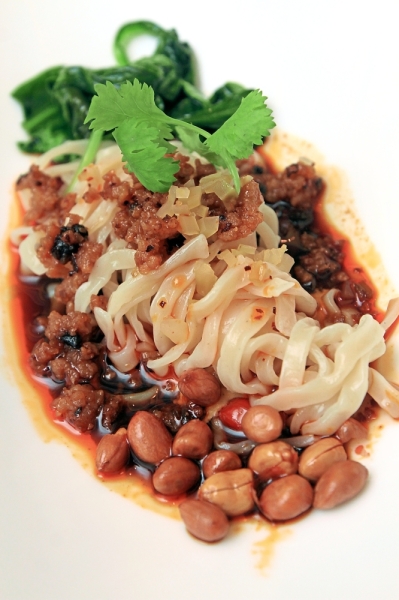 The Brothless Japanese Tantan Noodles is ideal for those who like noodles.