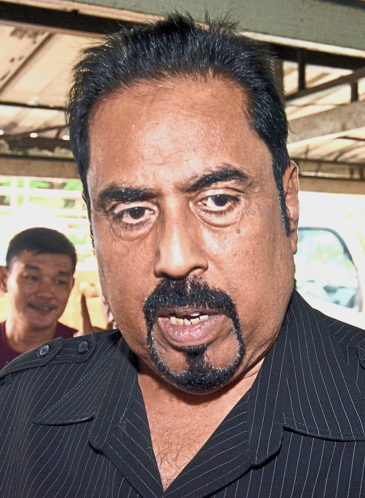 Gunaseelan says there should be no double standards when dealing with illegal structures.