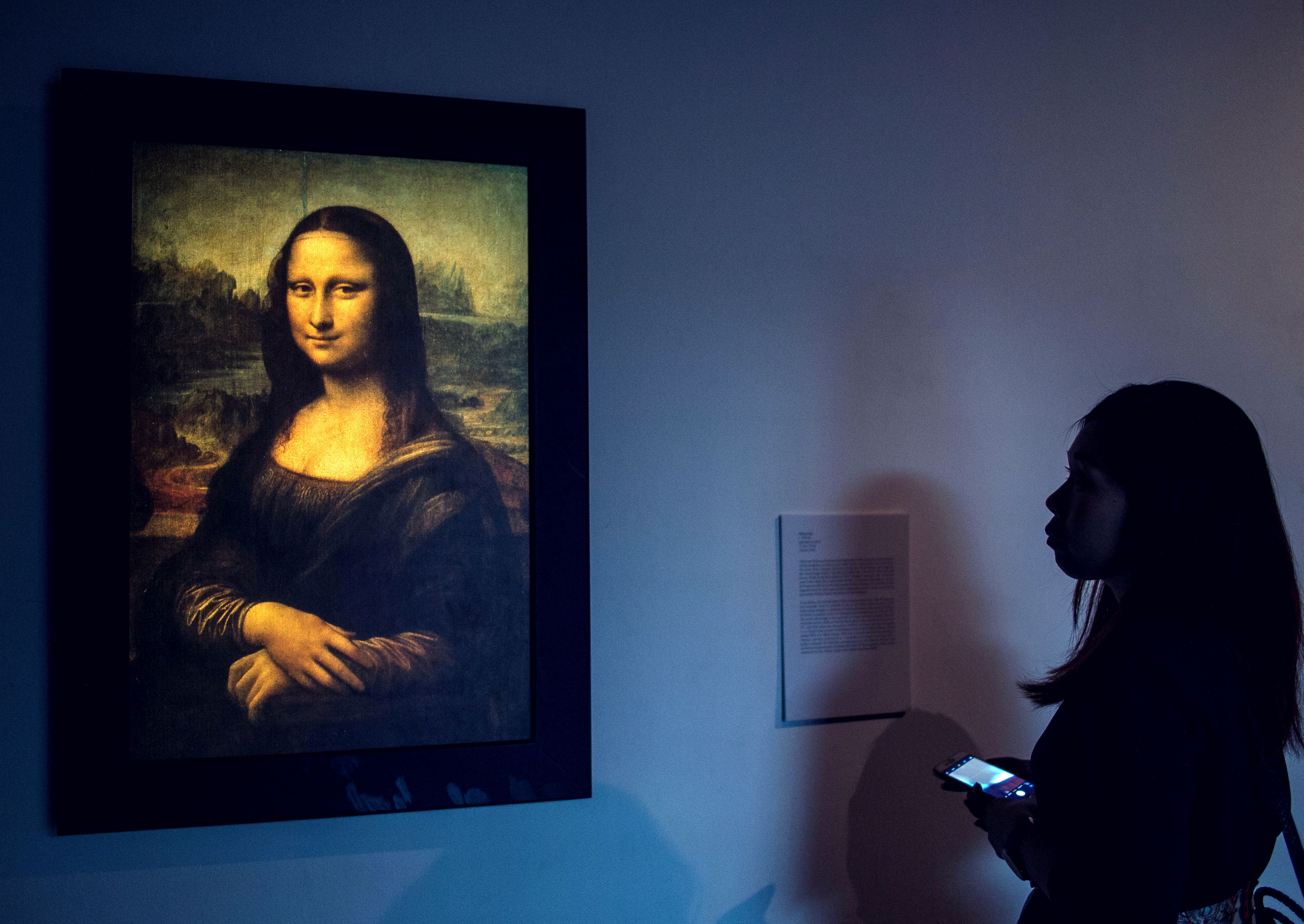 Thousands Throng National Art Gallery To Catch Da Vinci S Masterpieces The Star