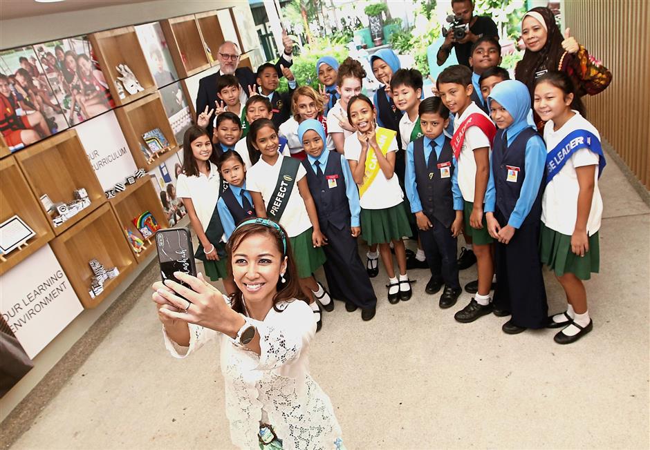 International And Public Schools Join Forces To Spread Kindness The Star
