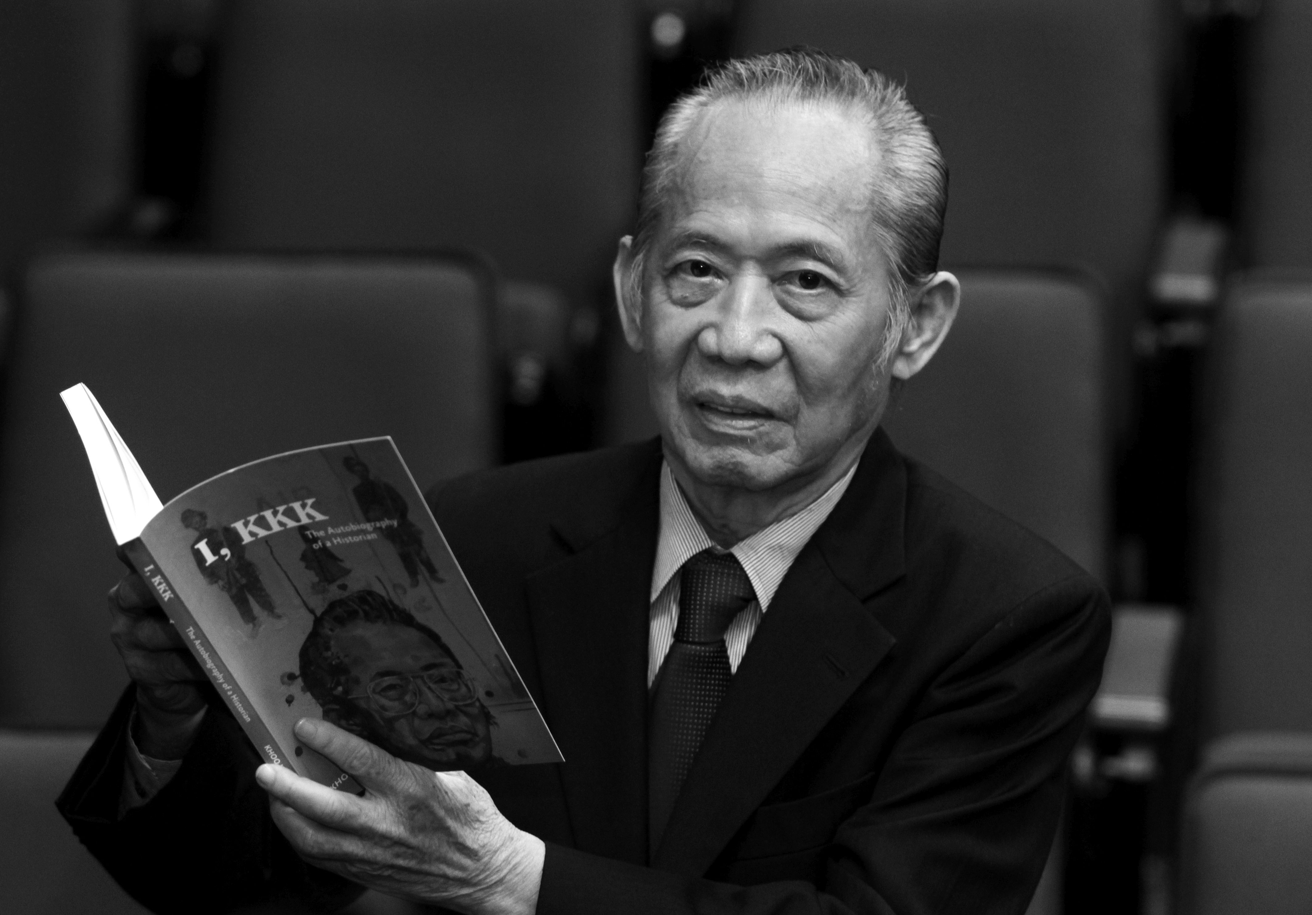 Historian Khoo Kay Kim 82 Passes On From Lung Failure The Star