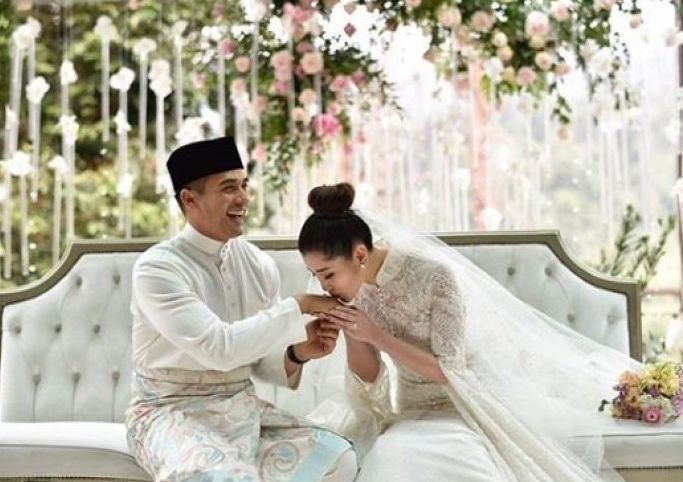 Faliq Nasimuddin Marries Chryseis Tan The Star