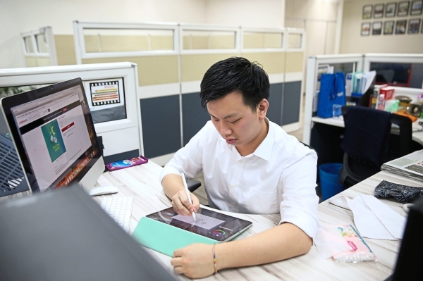 Career path: Kennard is working at DRB-Hicom, an inclusive employer that provides job opportunities for people with ASD. There are currently six EA graduates employed at DRB-Hicom.