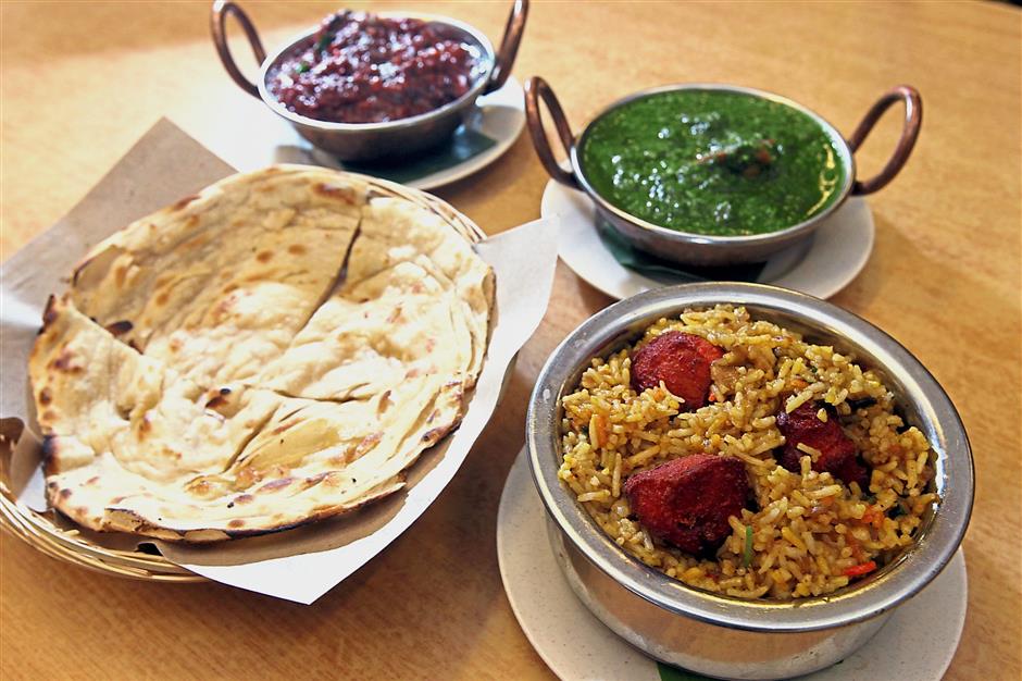 The spicy and flavourful crab masala at Curry Leaf Restaurant.