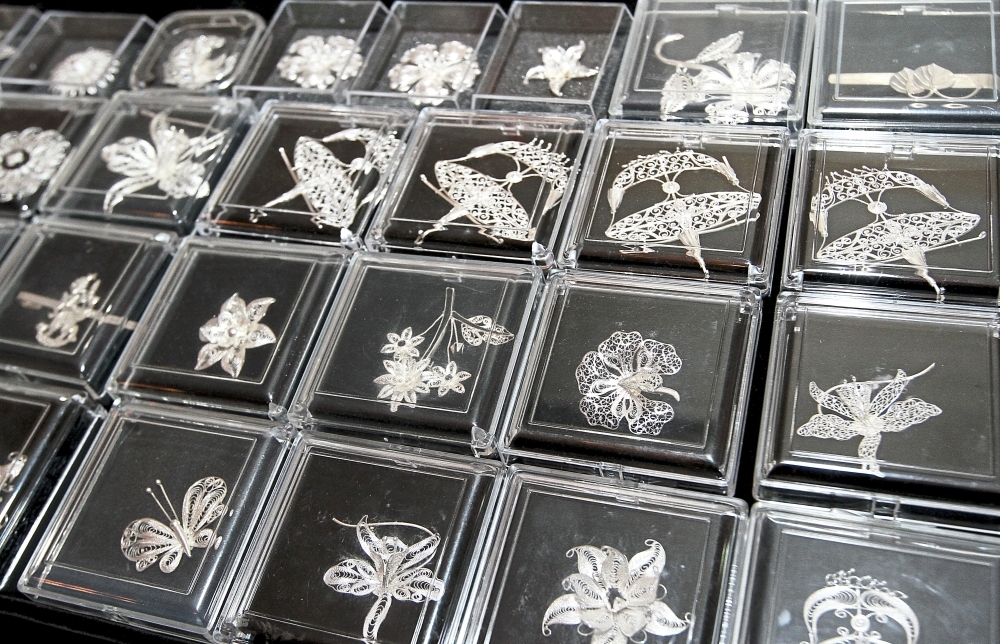 Some of the brooches that were sold at the exhibition were designed by the master craftsmen and made by both the craftsmen and young artisans.