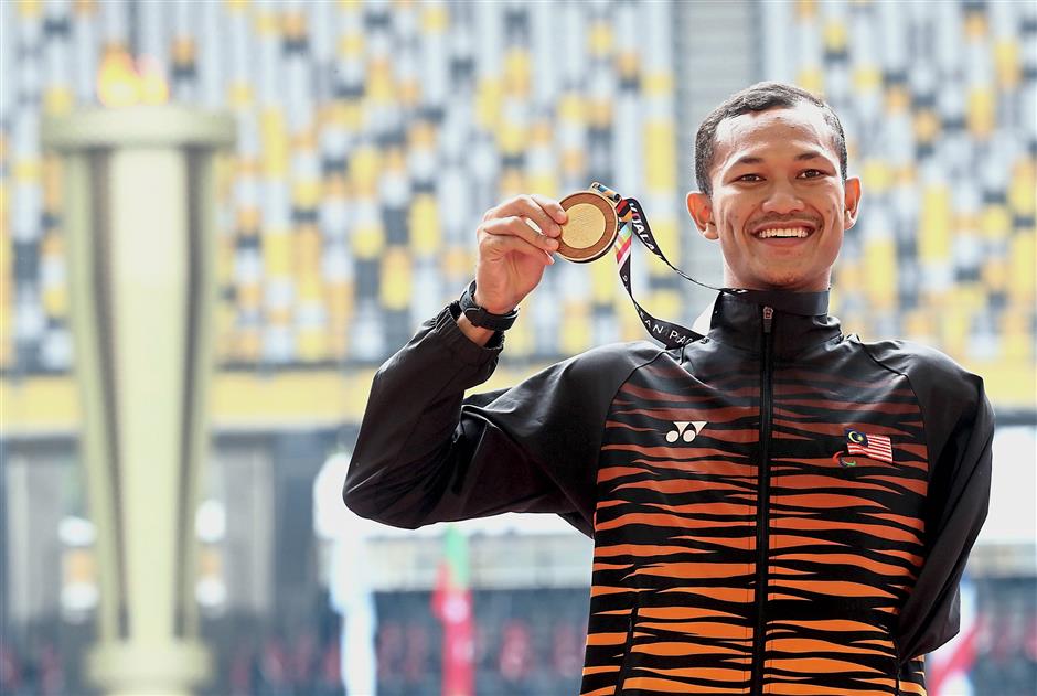 Athletics: Ashraf overcomes sorrow of losing left arm by excelling in ...