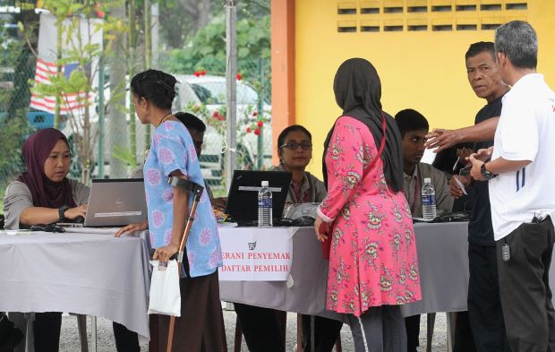 Seri Setia And Balakong By Elections All Polling Centres Closed At 5 30pm The Star