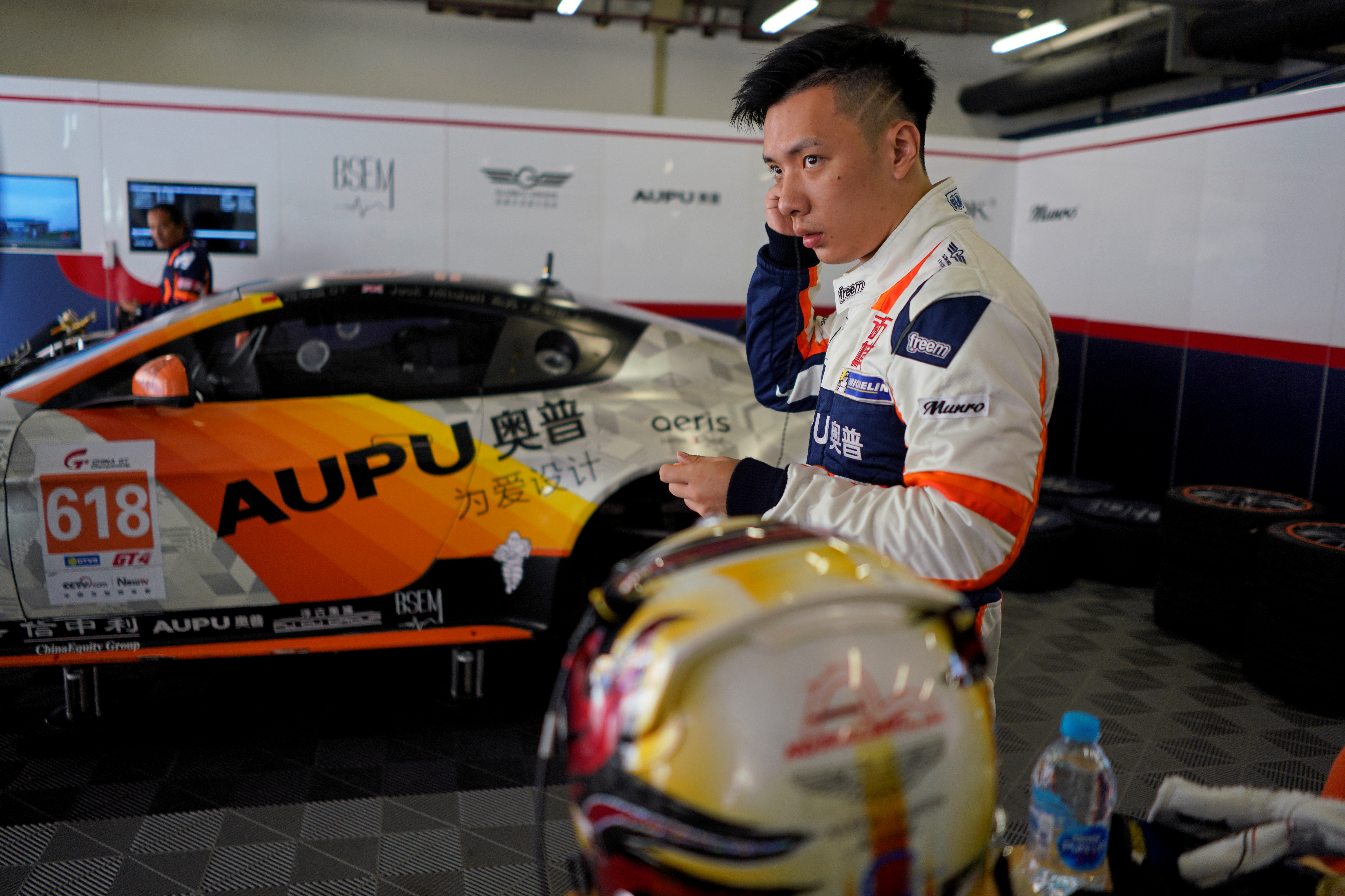 Motorsport Chinese Drivers Take Baby Steps Towards F1 Dream - 