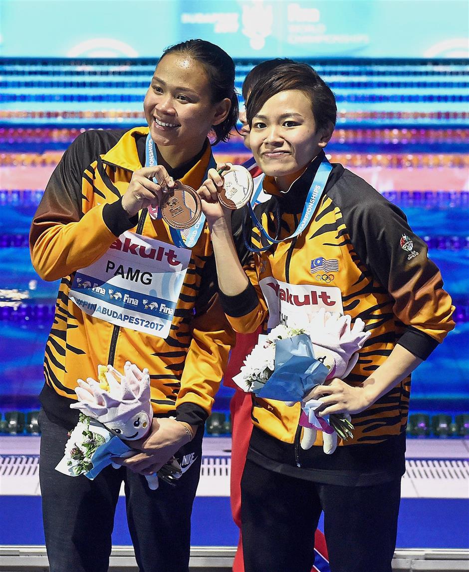 Medal pandelela gold Pandelela wins