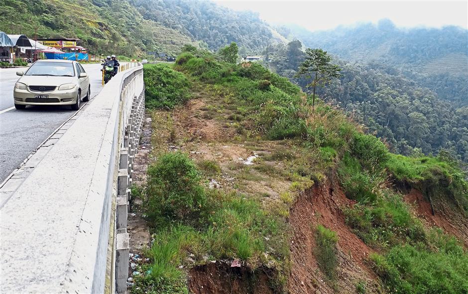 Camerons Fire Dept Prepared For Landslides The Star