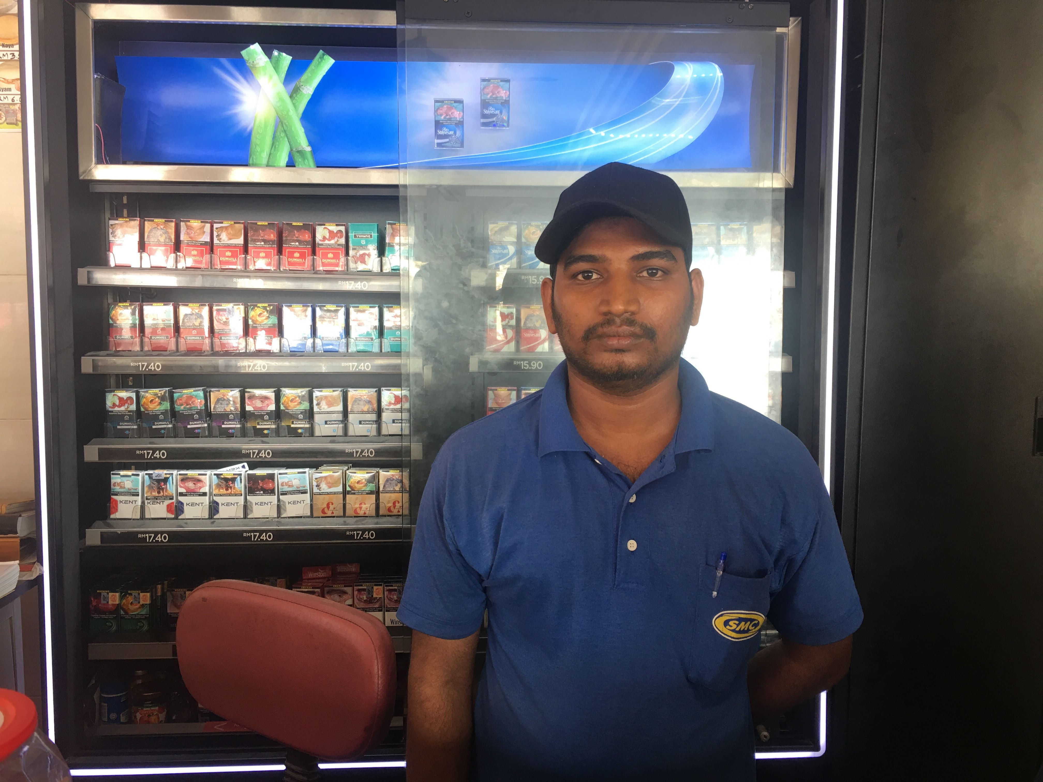 Smoker Blows Top Slaps Restaurant Worker After Being Told Not To Light Up The Star
