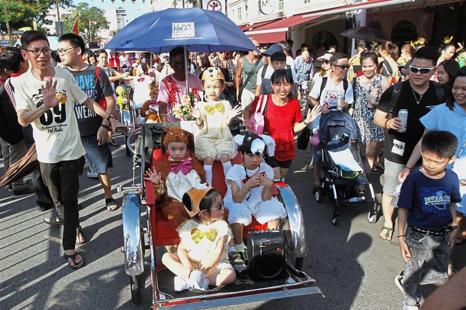 Locals and tourists get a taste of nostalgic China at 