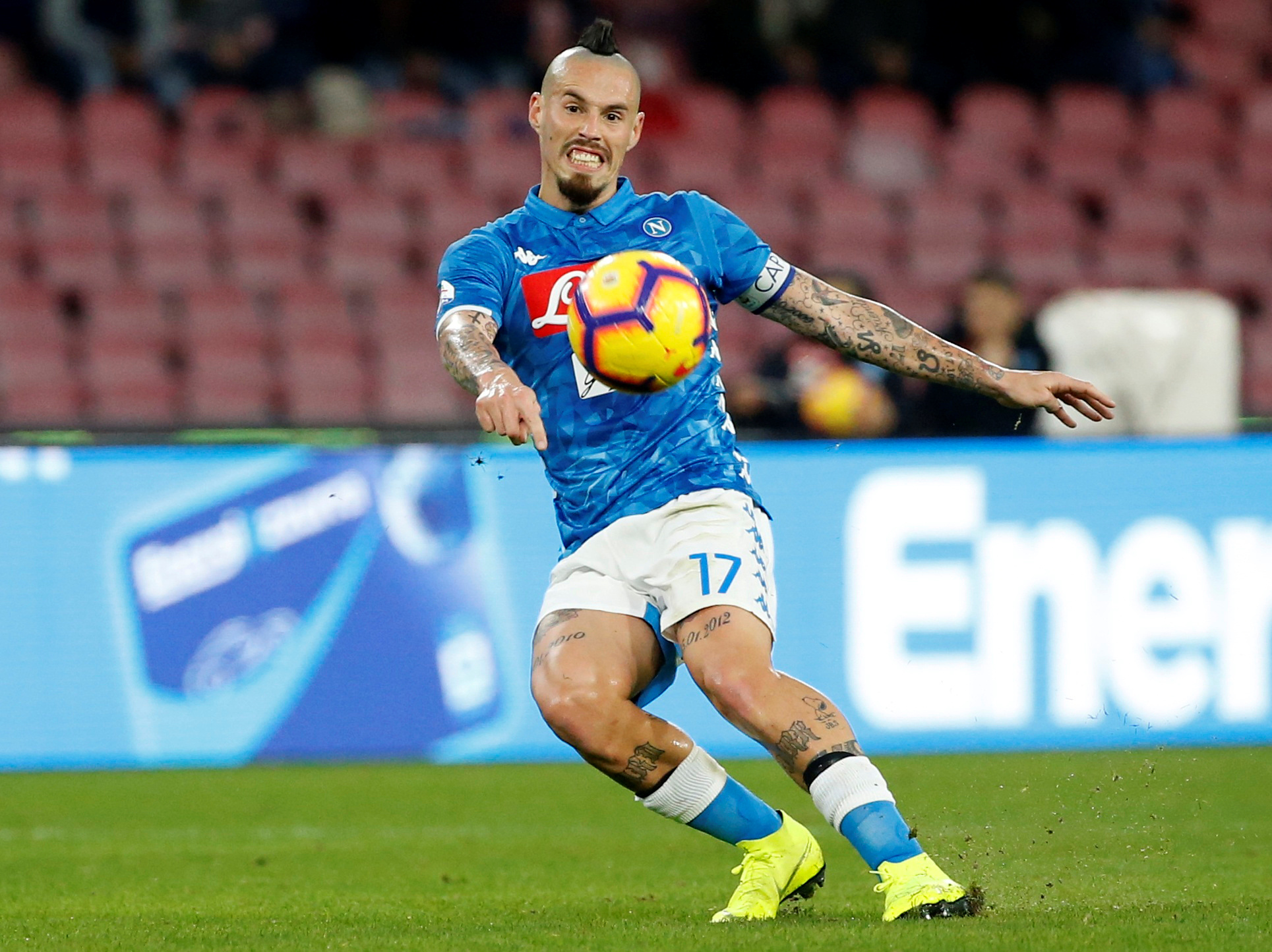 Football Dalian Confirm Hamsik Signing The Star