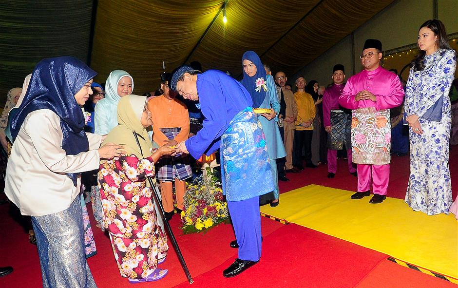 Selangor Hari Raya open house draws crowd of about 50,000  The Star