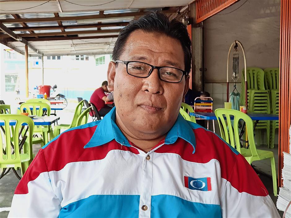 Ahmad pledges to get modern agriculture practices for higher yields and wages for farmers.