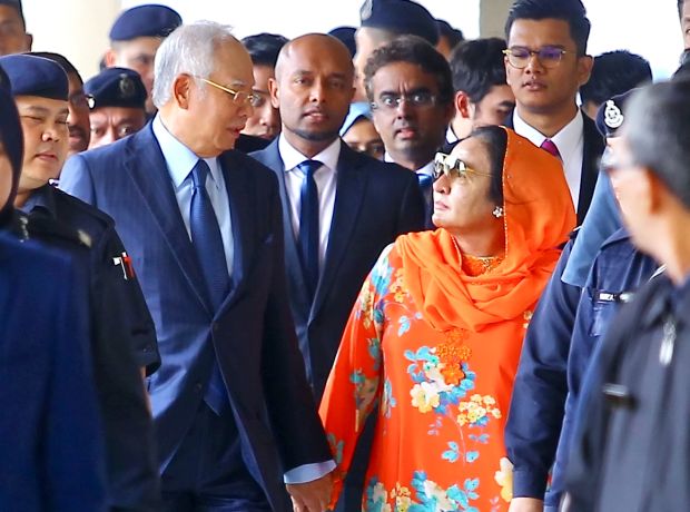 Rosmah Accused Of Witness Tampering The Star