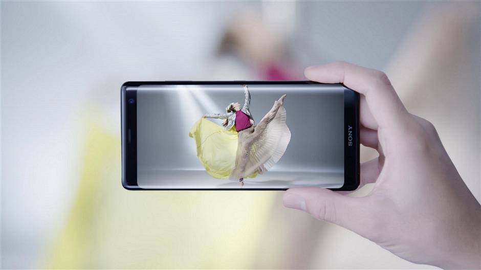 Filename : xperia_xz3_smar.36d56101407.original.jpg - To go with 'Five products making waves at the IFA in Berlin' (published on 2018-09-03 22:12:00)