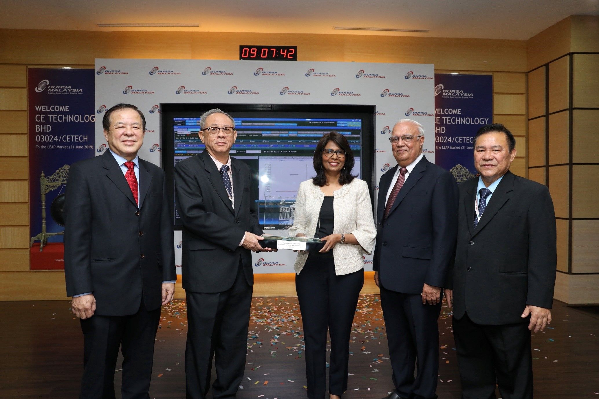 Ce Technology Opens At 26 Sen On Trading Debut On Leap Market The Star