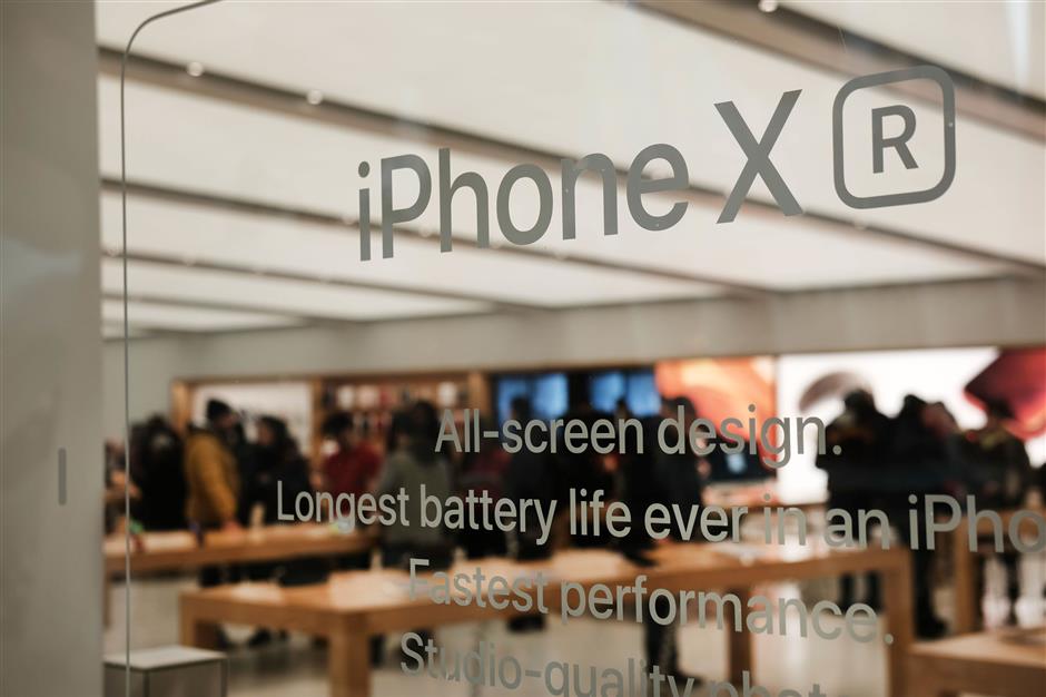 Apple Plans To Cut Back On Hiring Due To Iphone Sales - 