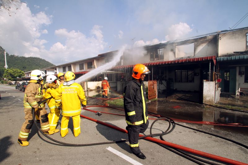 Lucky Escape For Five Students In House Fire The Star Online