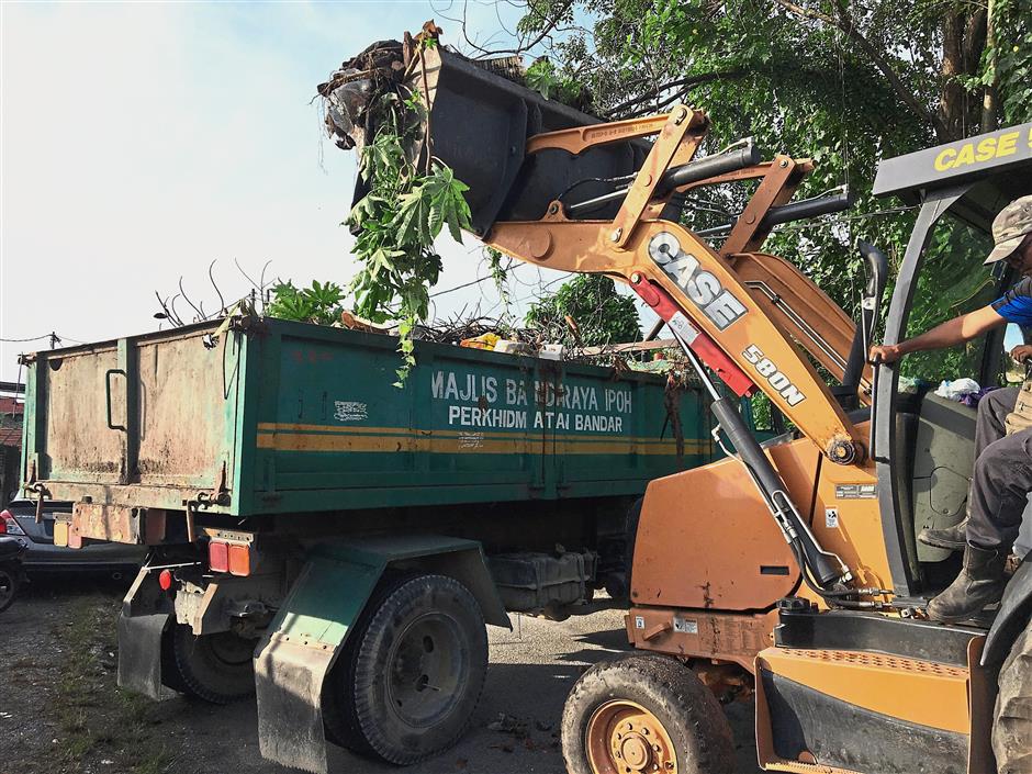 Ipoh City Council collected five truckloads of garbage during the clean up at the area on Sunday.