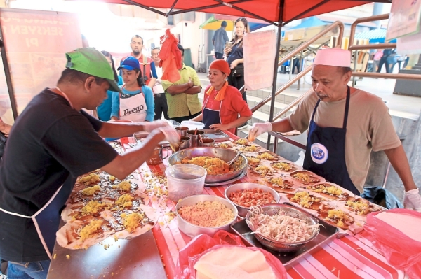 Ramadan Bazaars At 82 Locations The Star