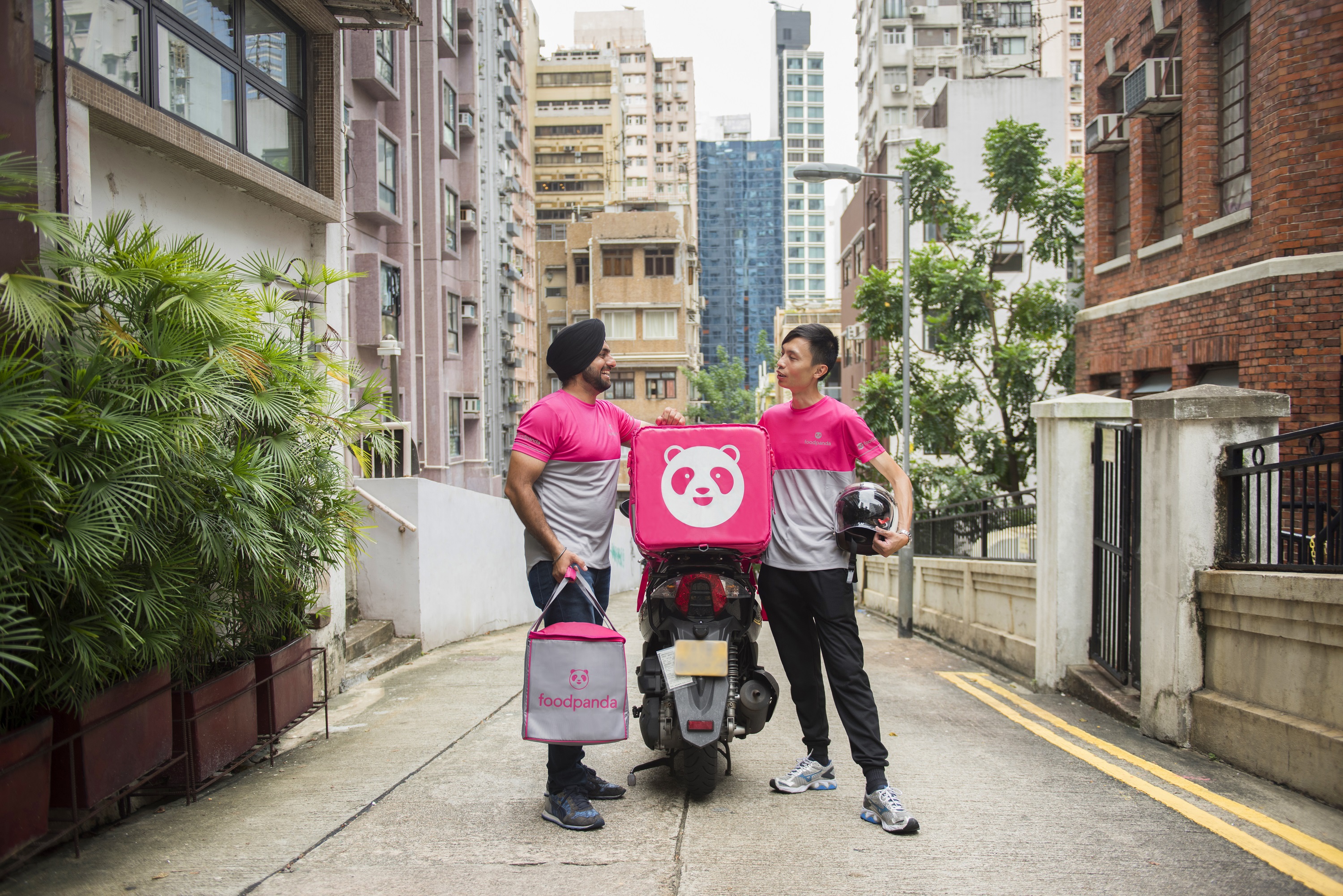 Foodpanda Offering Free Deliveries For Most Restauraunts The