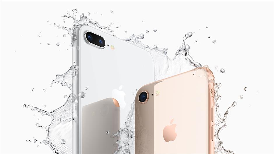 Harga iphone deals 8 plus malaysia