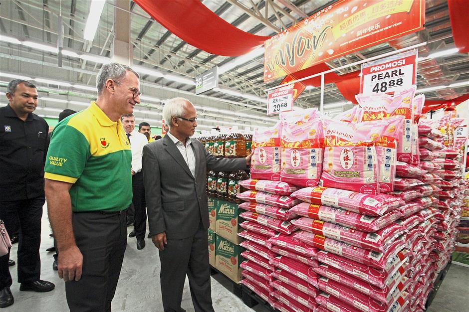 Hypermarket With A Caring Heart The Star