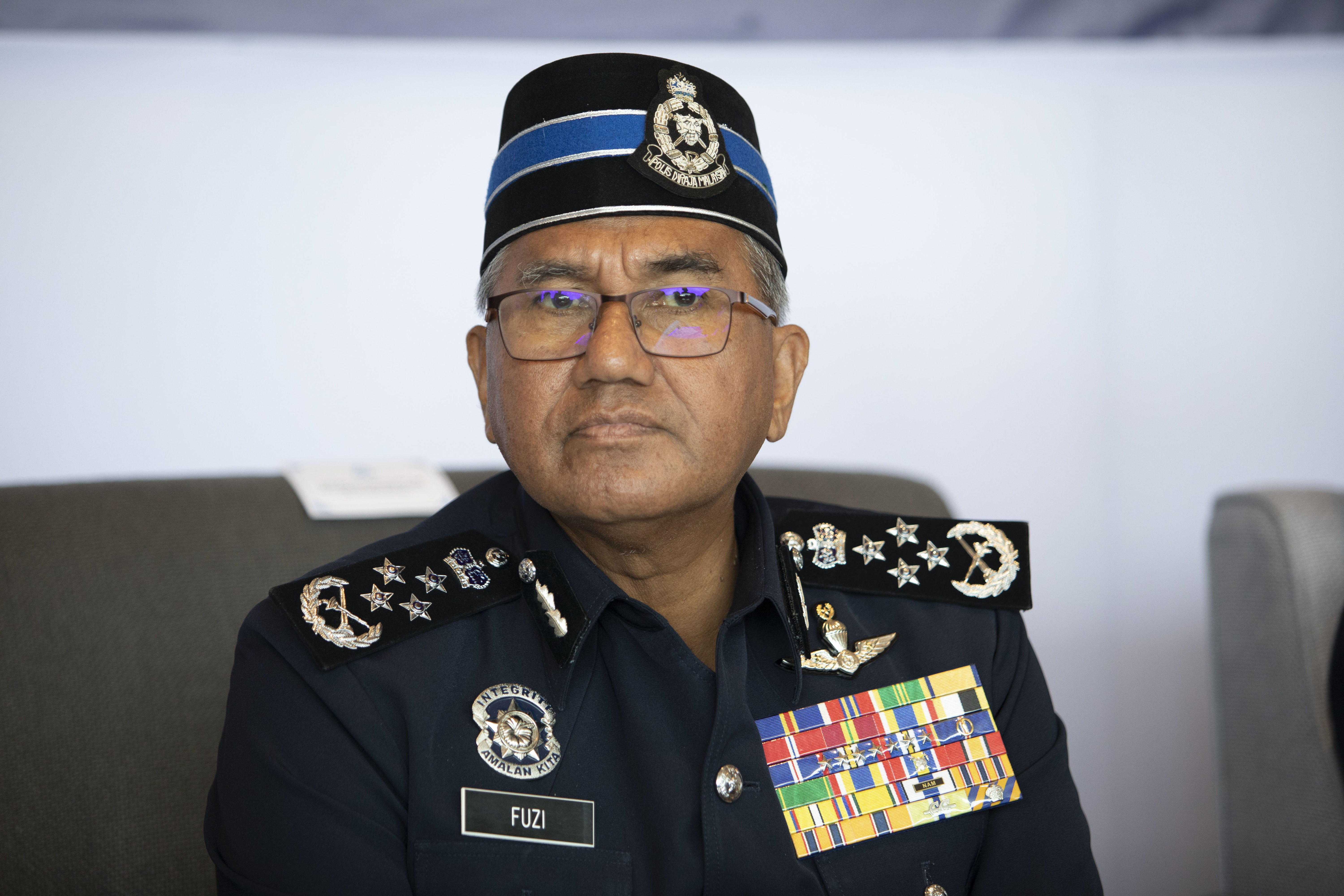 Don T Spread Negative Sentiments About King S Resignation Warns Igp The Star